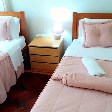 Absolut Morning Hostal *